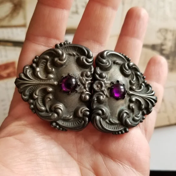 Relisted -Antique Victorian sash belt buckle purple glass cabochons black metal - Picture 4 of 13